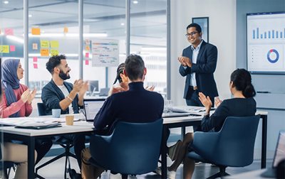 SCHÜTZEN SIE IHR UNTERNEHMEN