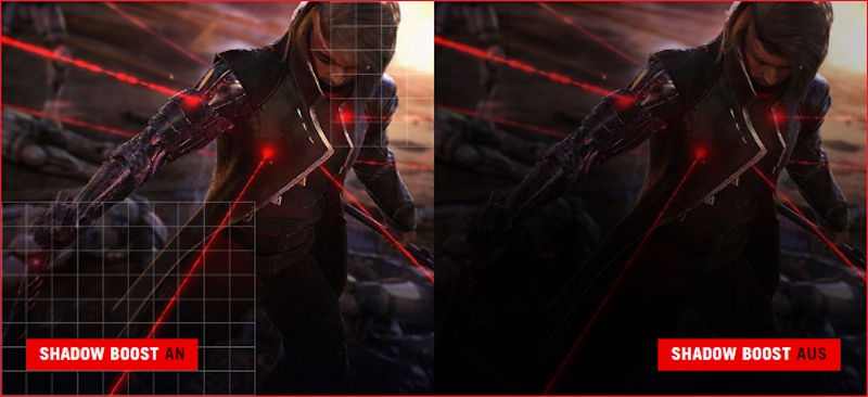 Ein detailliertes Bild eines Mannes, der in der Dunkelheit steht / Das Bild eines Mannes, der im Dunkeln steht, und dessen unterer Teil des Körpers unklar und detailarm ist