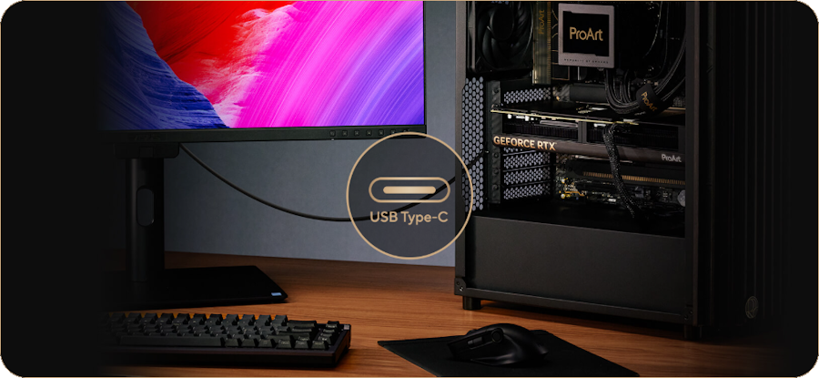 ProArt PC Build verbindet sich mit dem ProArt Monitor über USB Typ-C, plus Tastatur, Maus und Mousepad auf dem Tisch